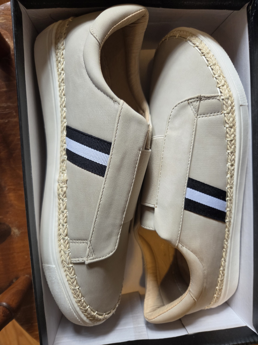 Men's Slip-On Casual Sneakers in Beige with Black & White Stripe